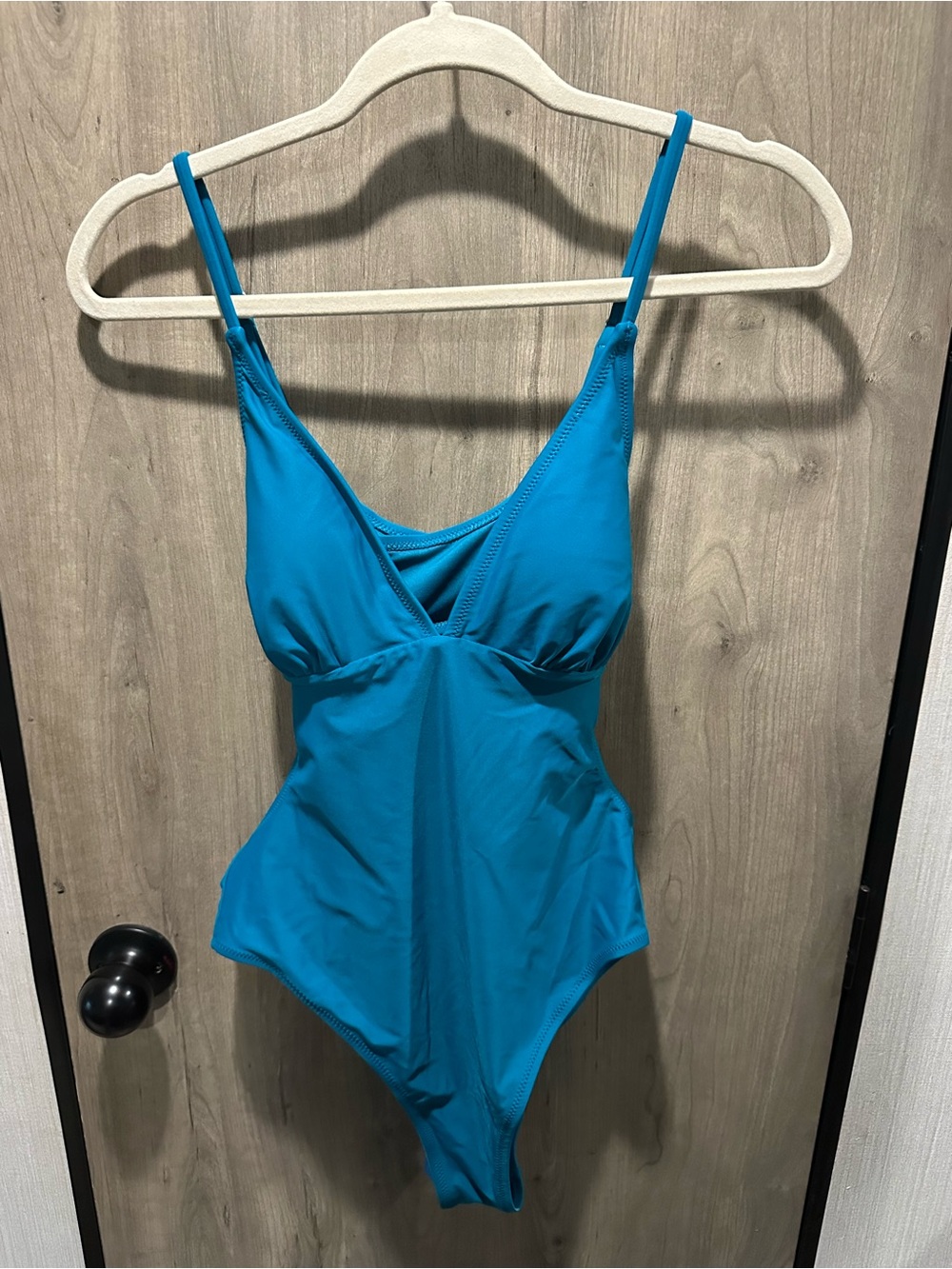 CUPSHE Teal Blue Cutout One Piece Swimsuit Plunge Neck Size M NWT